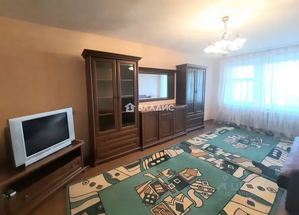 3-к кв. Брянская область, Брянск ул. Вали Сафроновой, 75 (85.3 м) - Фото 2