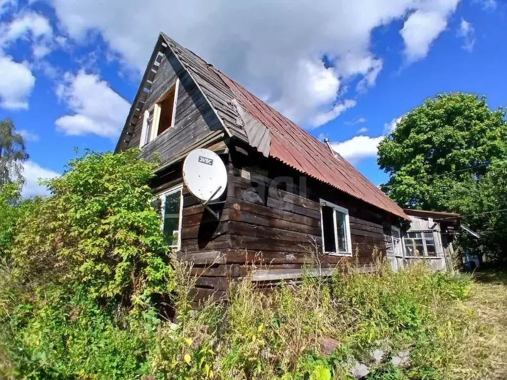 Дом в Ленинградская область, Волхов Мостовая ул. (30 м) - Фото 1