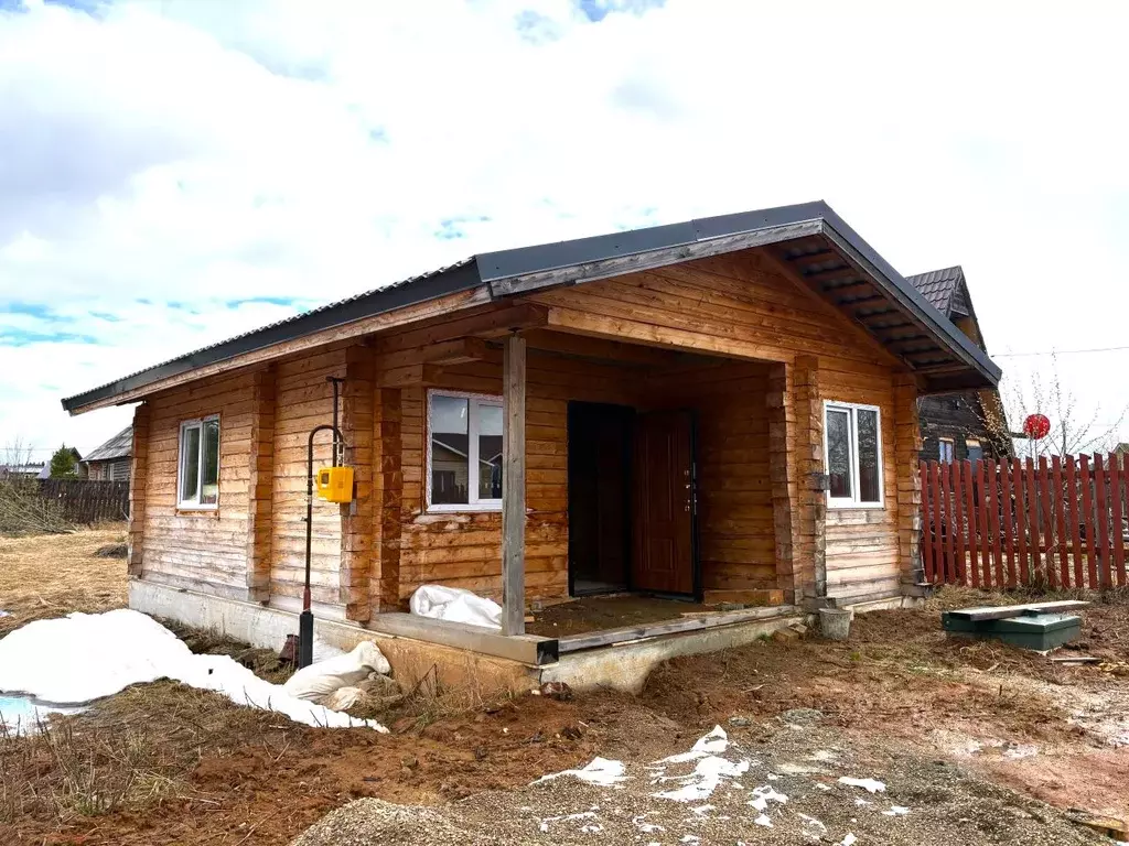 Дом в Пермский край, Добрянка ул. Бутковского (39 м) - Фото 1