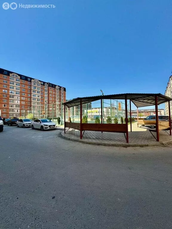 2-комнатная квартира: Каспийск, улица Ленина, 88 (72 м) - Фото 1