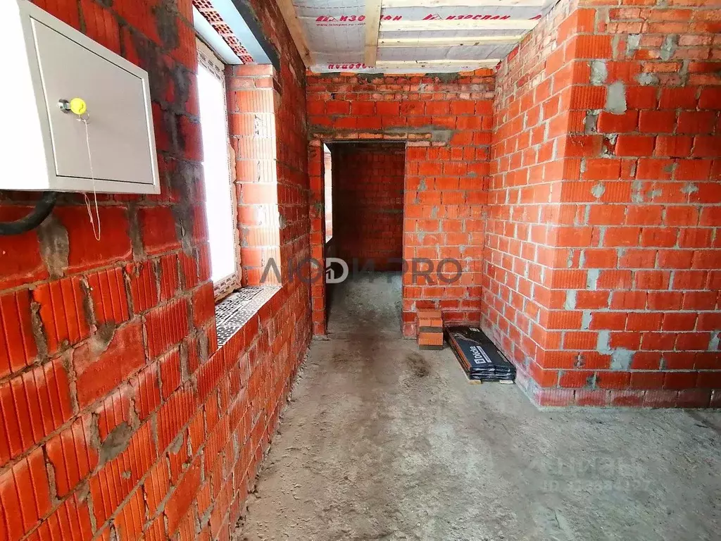 Дом в Саратовская область, с. Усть-Курдюм ул. Большая Советская, 88А ... - Фото 2