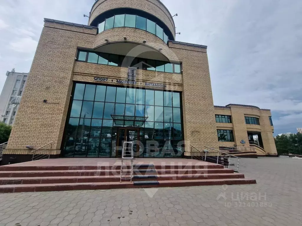Помещение свободного назначения в Омская область, Омск ул. Красный ... - Фото 0
