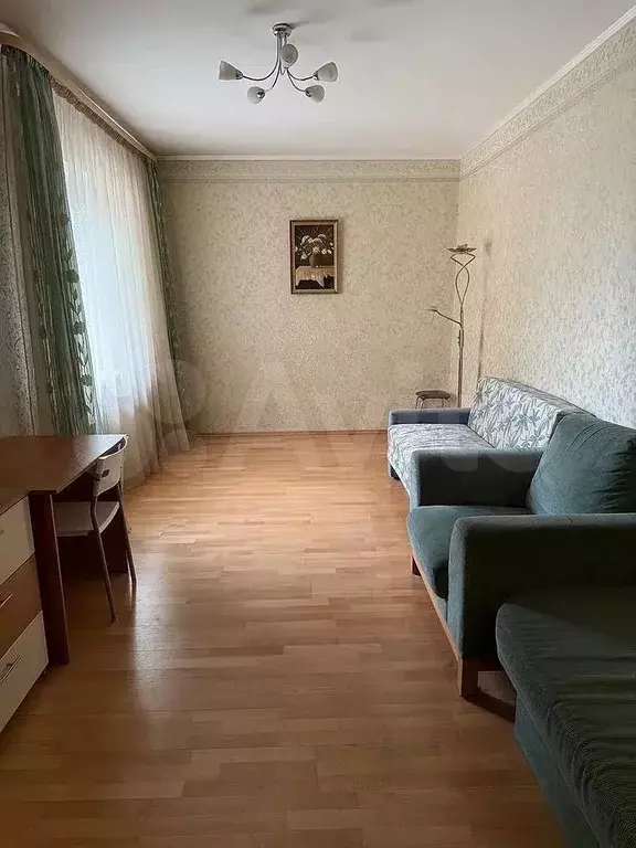 1-к. квартира, 42 м, 4/9 эт. - Фото 0