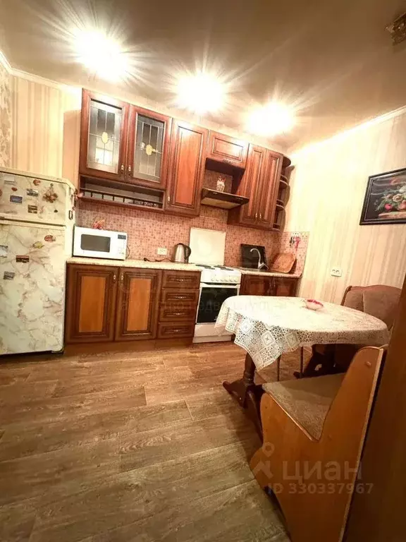 2-к кв. Белгородская область, Старый Оскол Макаренко мкр, 29 (47.0 м) - Фото 1