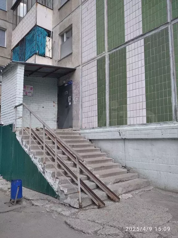 Комната 15 м в 6-к., 5/9 эт. - Фото 0