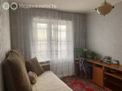 3-комнатная квартира: Красноярск, улица Партизана Железняка, 50 (60 м) - Фото 1