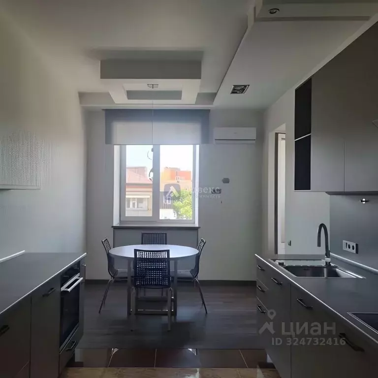 1-к кв. Тюменская область, Тюмень ул. Володарского, 26 (69.0 м) - Фото 1