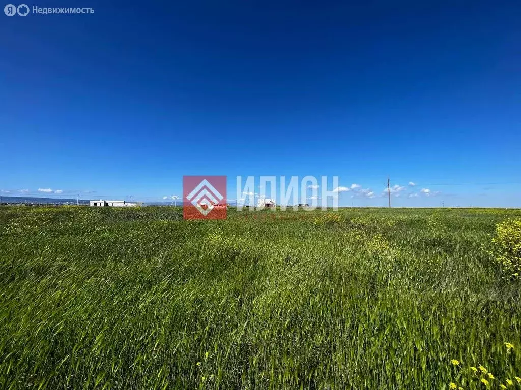 Участок в село Береговое, Светлая улица (10 м) - Фото 0