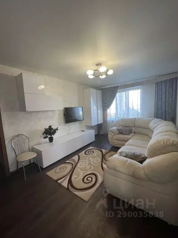 2-к кв. Татарстан, Казань ул. Юлиуса Фучика, 51 (52.0 м) - Фото 1