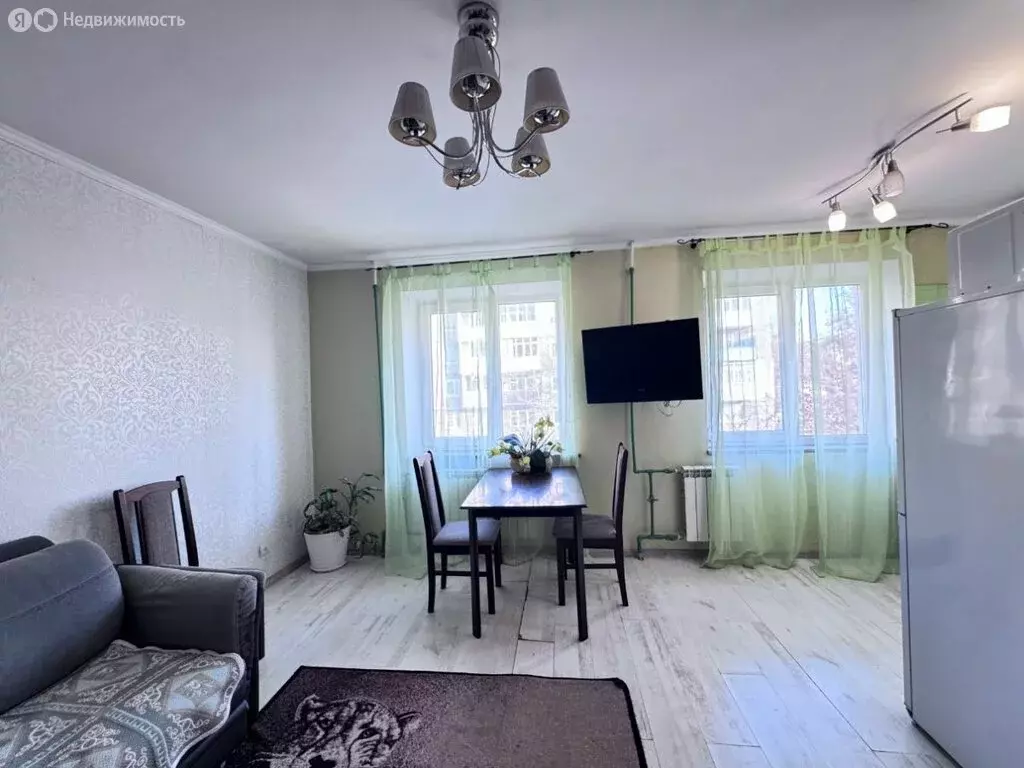 3-комнатная квартира: Балтийск, улица В. Егорова, 9 (55 м) - Фото 2