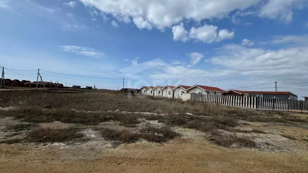 Участок в Крым, Сакский район, с. Штормовое  (5.0 сот.) - Фото 2
