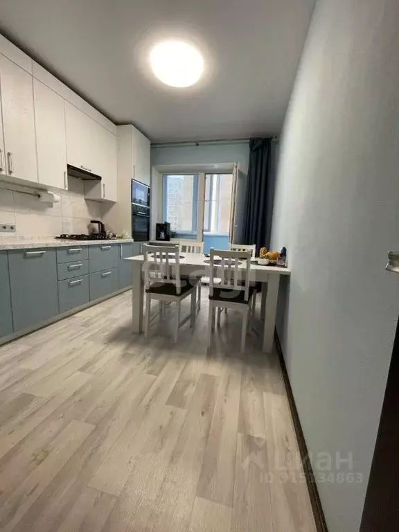 3-к кв. Коми, Усинск Комсомольская ул., 19 (72.8 м) - Фото 0