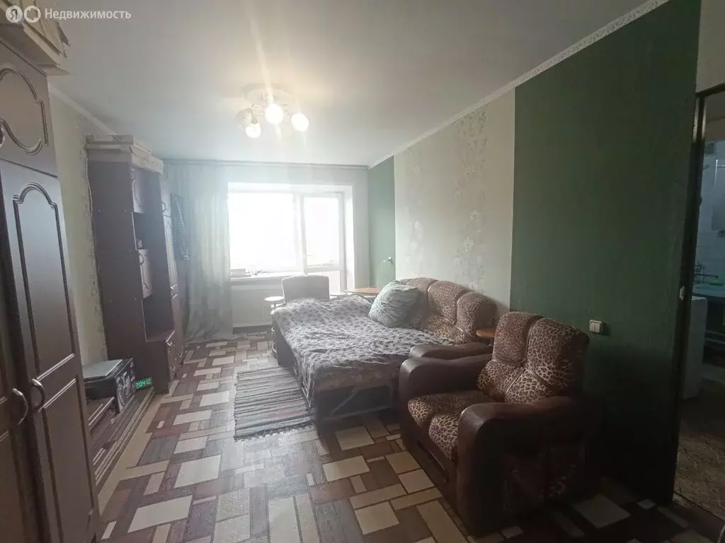 1-комнатная квартира: Дегтярск, улица Гагарина, 15 (32 м) - Фото 1