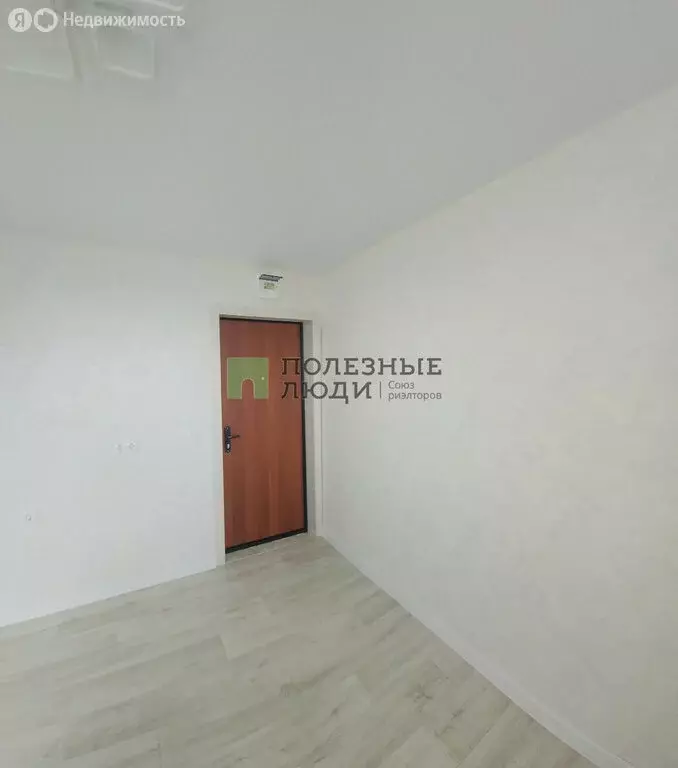 1к в 4-комнатной квартире (10.5 м) - Фото 0