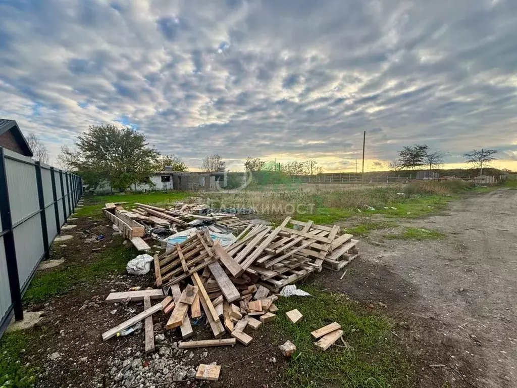 Участок в Краснодарский край, Ейское городское поселение, пос. Морской ... - Фото 2