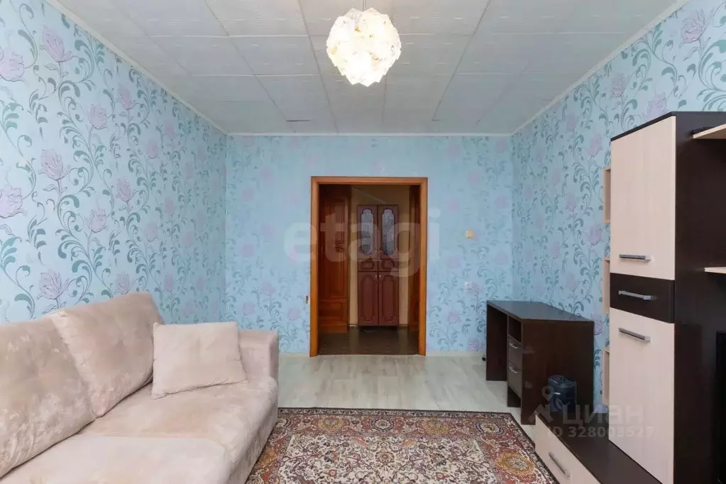 3-к кв. Тюменская область, Тюмень ул. Домостроителей, 12А (70.8 м) - Фото 1