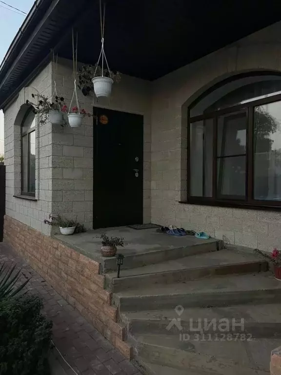 Дом в Ставропольский край, Ставрополь Веселый проезд, 4 (170 м) - Фото 2