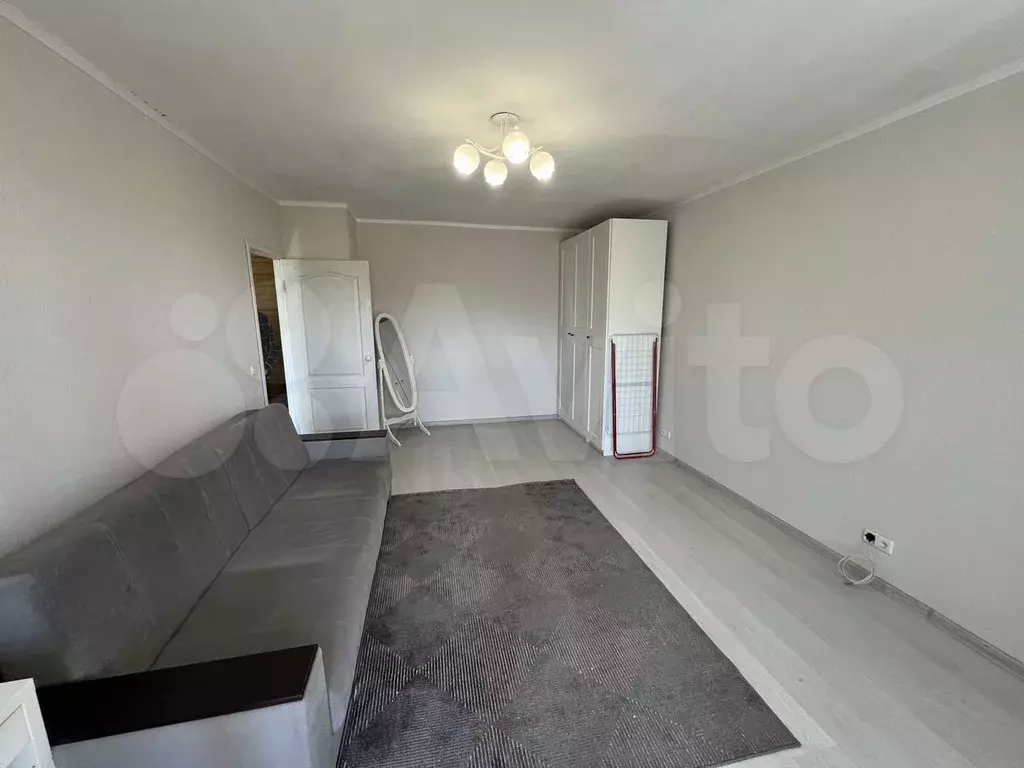1-к. квартира, 36 м, 8/9 эт. - Фото 1