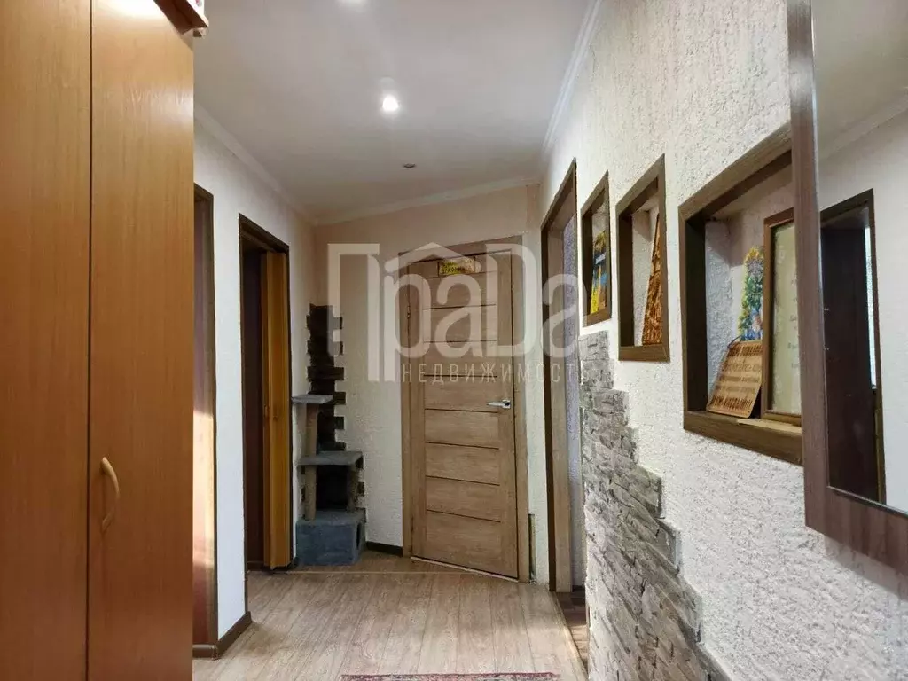 Дом в Красноярский край, Емельяново пгт ул. Декабристов, 55 (93 м) - Фото 2