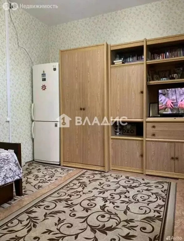 1к в 4-комнатной квартире (24 м) - Фото 2