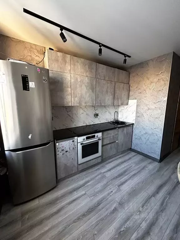 3-к кв. Башкортостан, Уфа Баязита Бикбая ул., 32 (67.0 м) - Фото 1