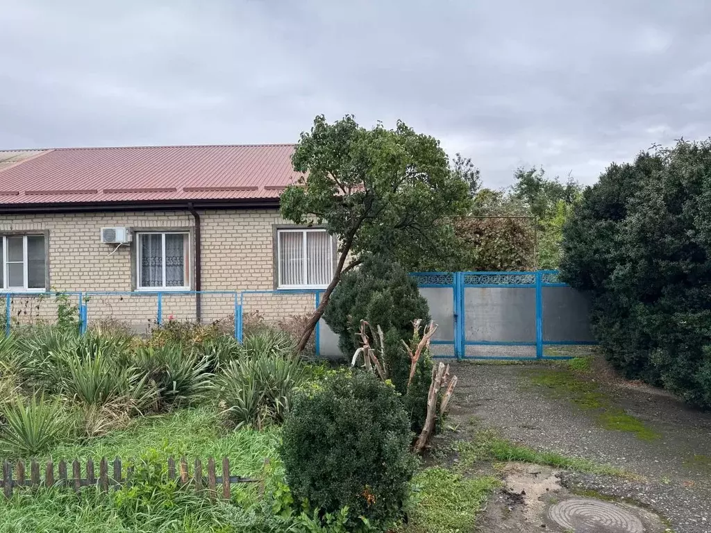 Дом в Ставропольский край, Труновский муниципальный округ, с. Донское ... - Фото 1