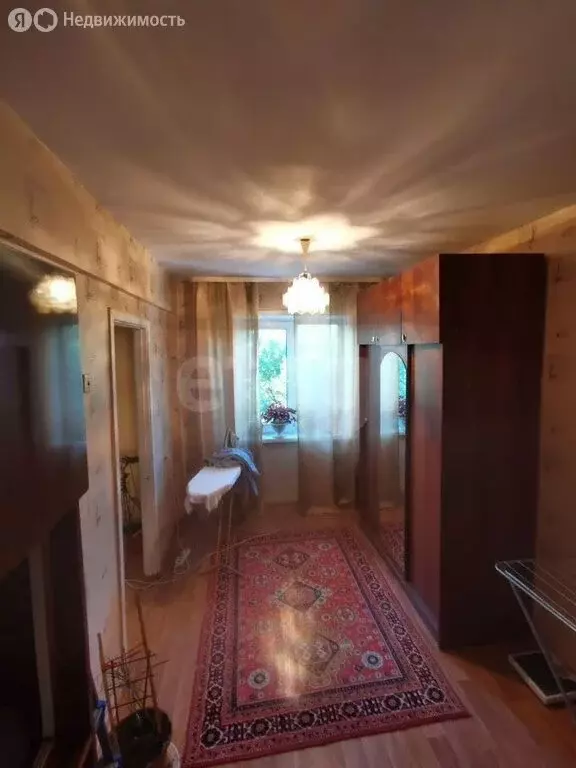 3-комнатная квартира: Иркутск, улица Баумана, 222 (56 м) - Фото 1