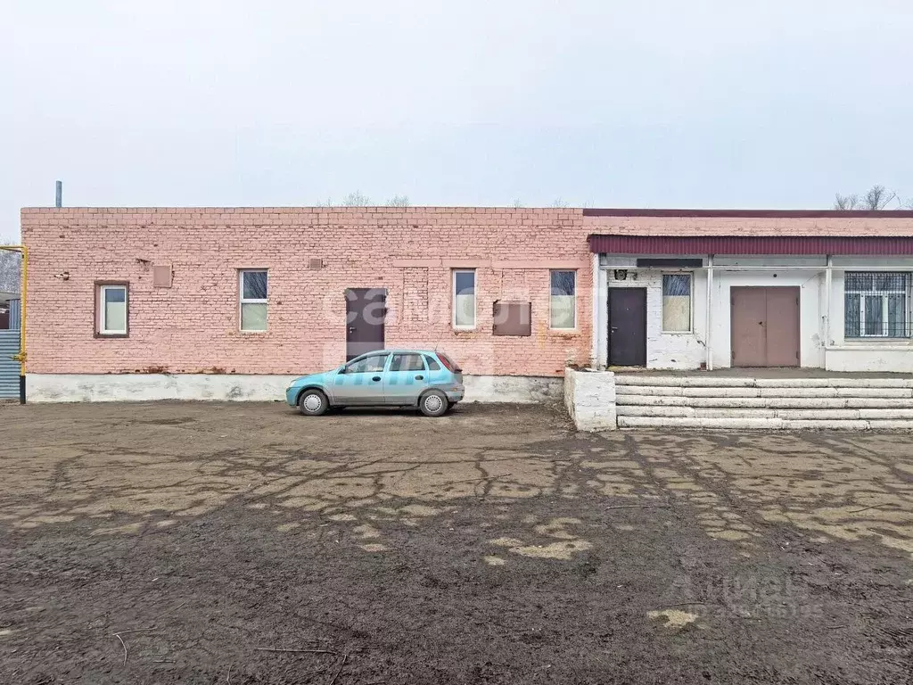 Производственное помещение в Омская область, Марьяновский район, с. ... - Фото 1