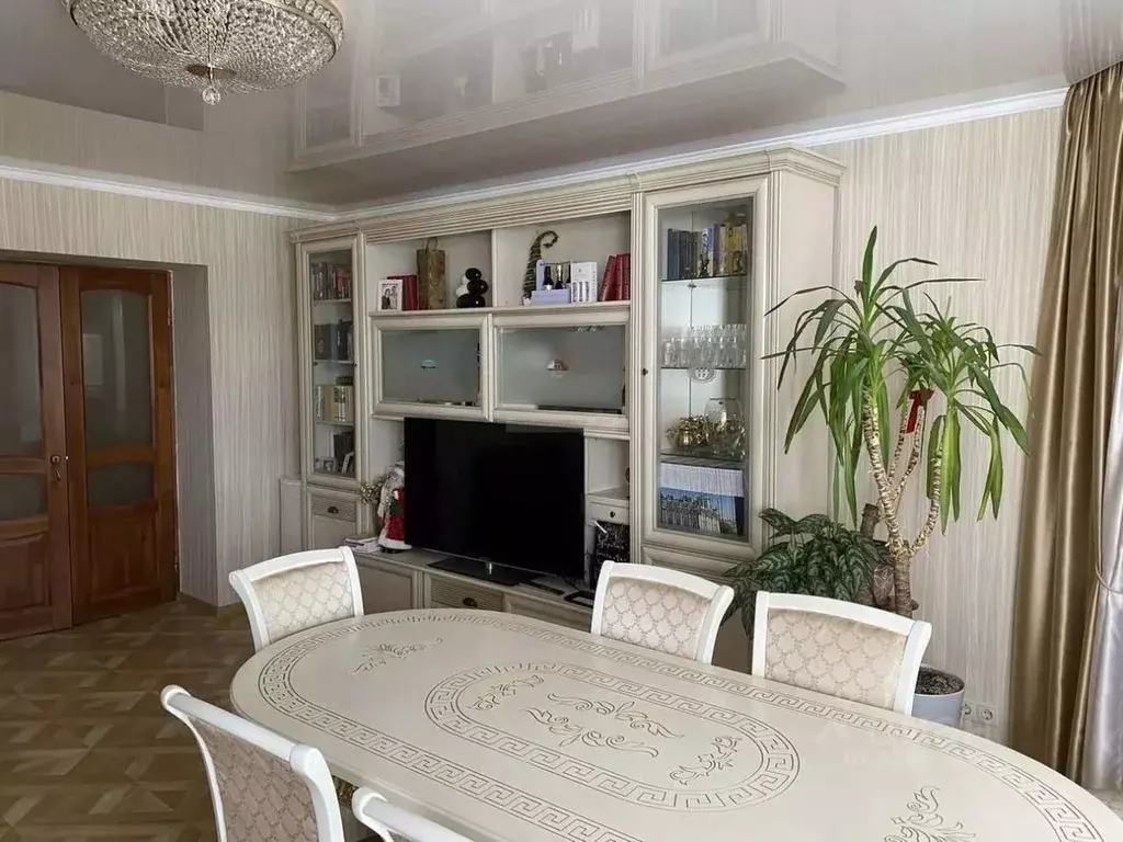 3-к кв. Белгородская область, Белгород ул. Губкина, 16б (95.2 м) - Фото 1