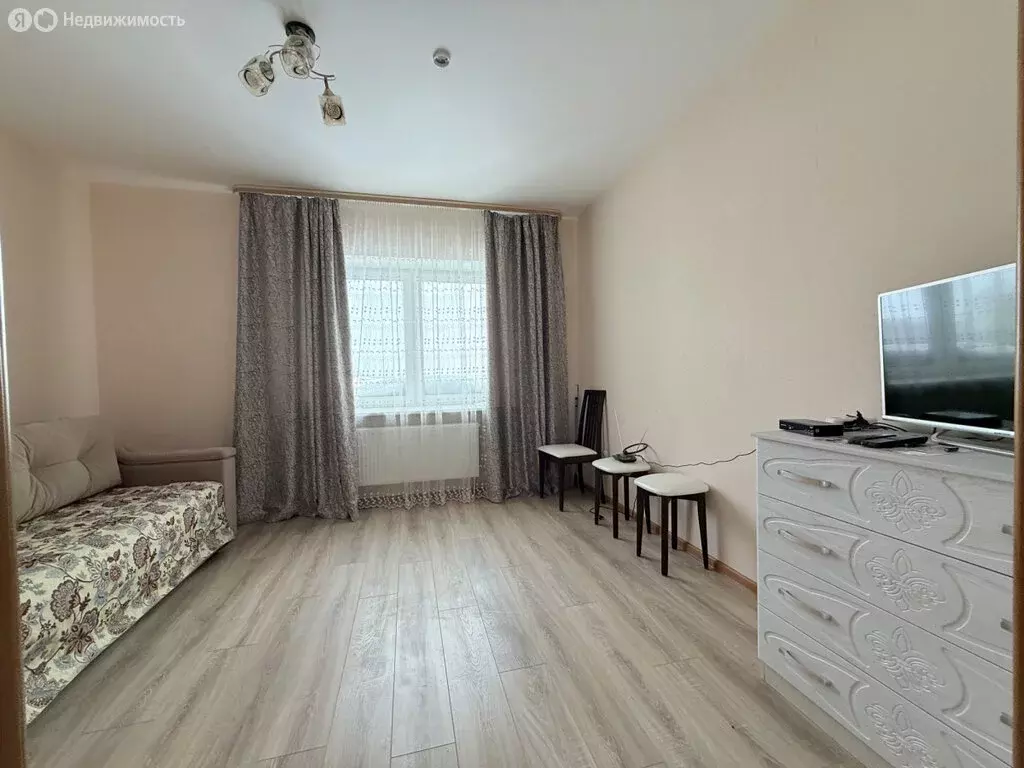 2-комнатная квартира: Киров, улица Слобода Лосево, 13 (60 м) - Фото 1