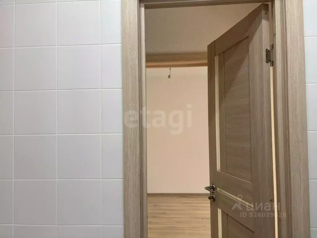 1-к кв. Курская область, Курск ул. Энгельса, 115/5 (41.98 м) - Фото 1