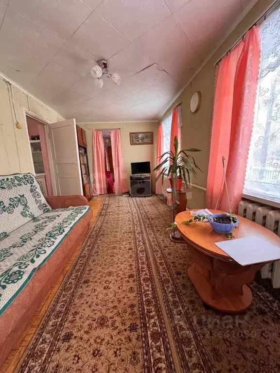 Дом в Тамбовская область, Петровский муниципальный округ, с. Шехмань ... - Фото 1