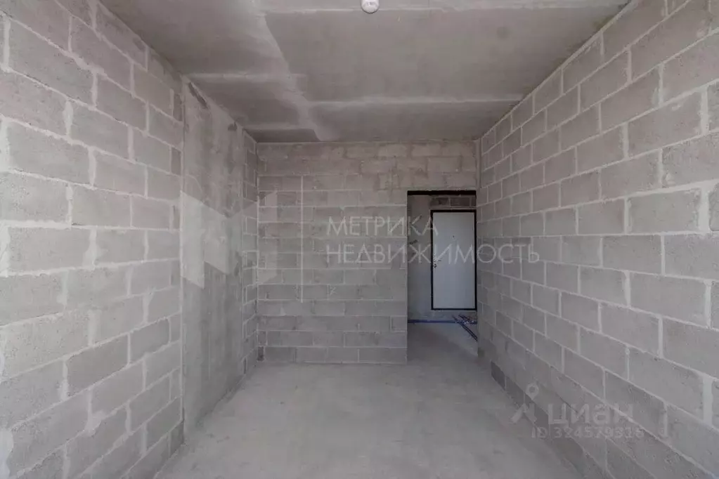 1-к кв. Тюменская область, Тюмень ул. Менжинского, 60 (34.7 м) - Фото 1