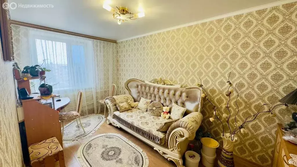 3-комнатная квартира: посёлок Майский, улица Вавилова, 5 (78.6 м) - Фото 1