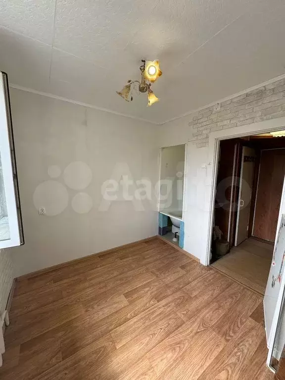 1-к. квартира, 12,2 м, 5/5 эт. - Фото 1