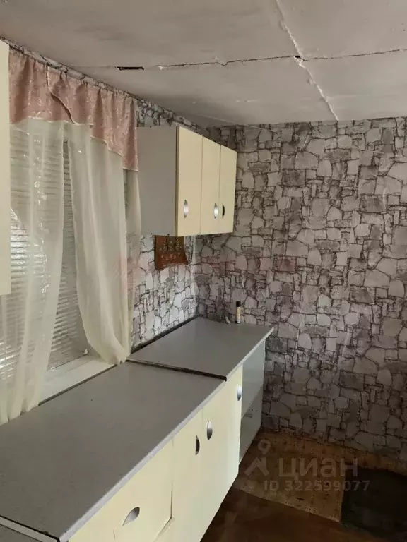 Дом в Ростовская область, Новочеркасск пл. Панфилова, 10 (65 м) - Фото 1