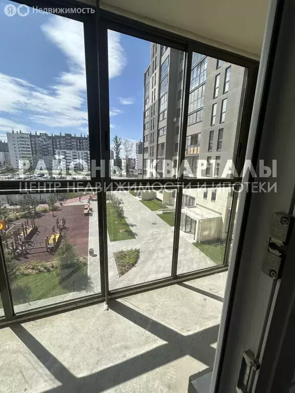 Квартира-студия: Челябинск, улица Дмитрия Неаполитанова, 46 (24 м) - Фото 1