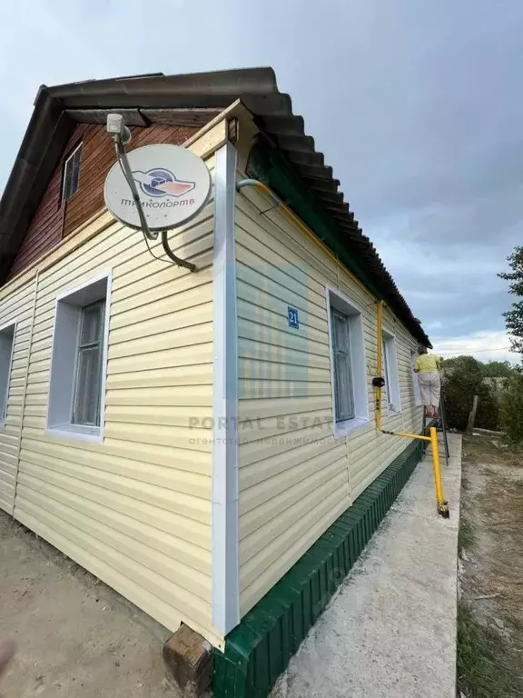 Дом в Курская область, Тимский район, Выгорновский сельсовет, д. ... - Фото 1