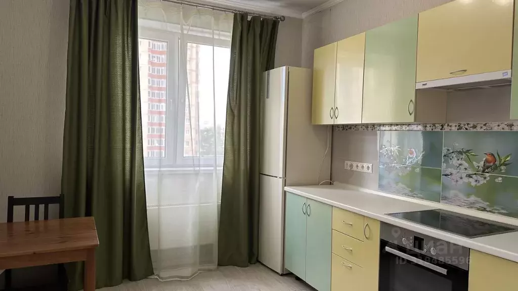 1-к кв. Московская область, Раменское ул. Чугунова, 15б (40.0 м) - Фото 0