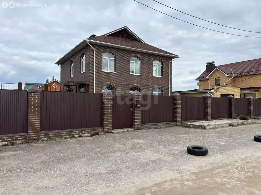 Дом в посёлок Новый, Колхозная улица (227.3 м) - Фото 0