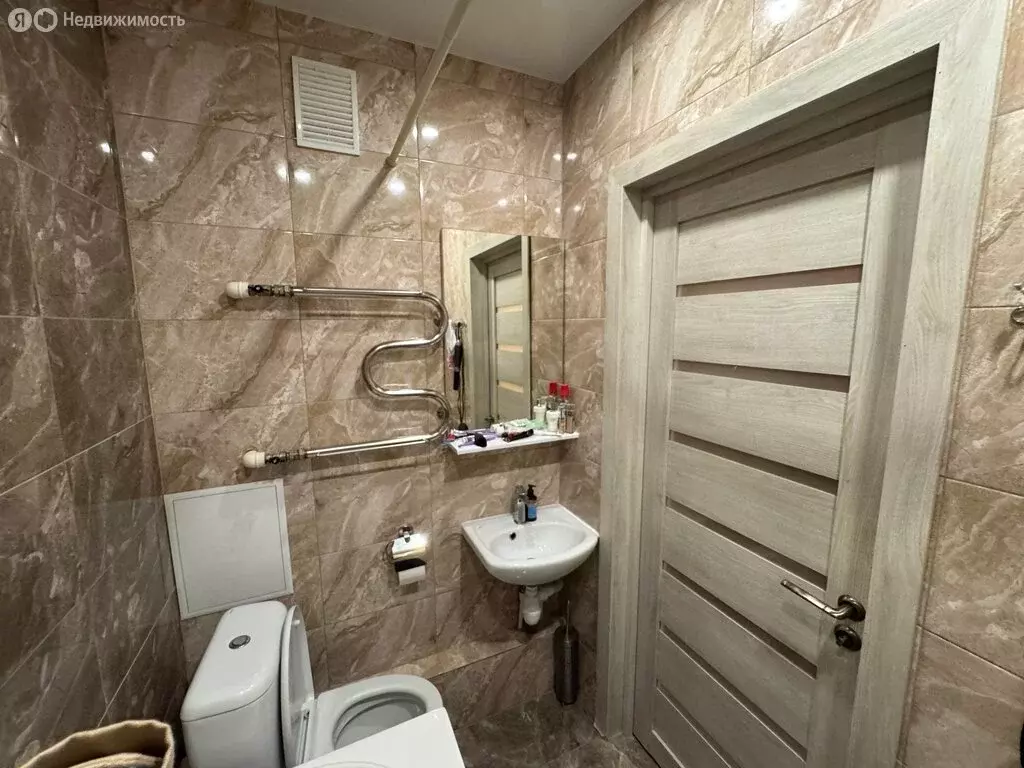 Квартира-студия: Екатеринбург, улица Евгения Савкова, 29 (25.5 м) - Фото 1