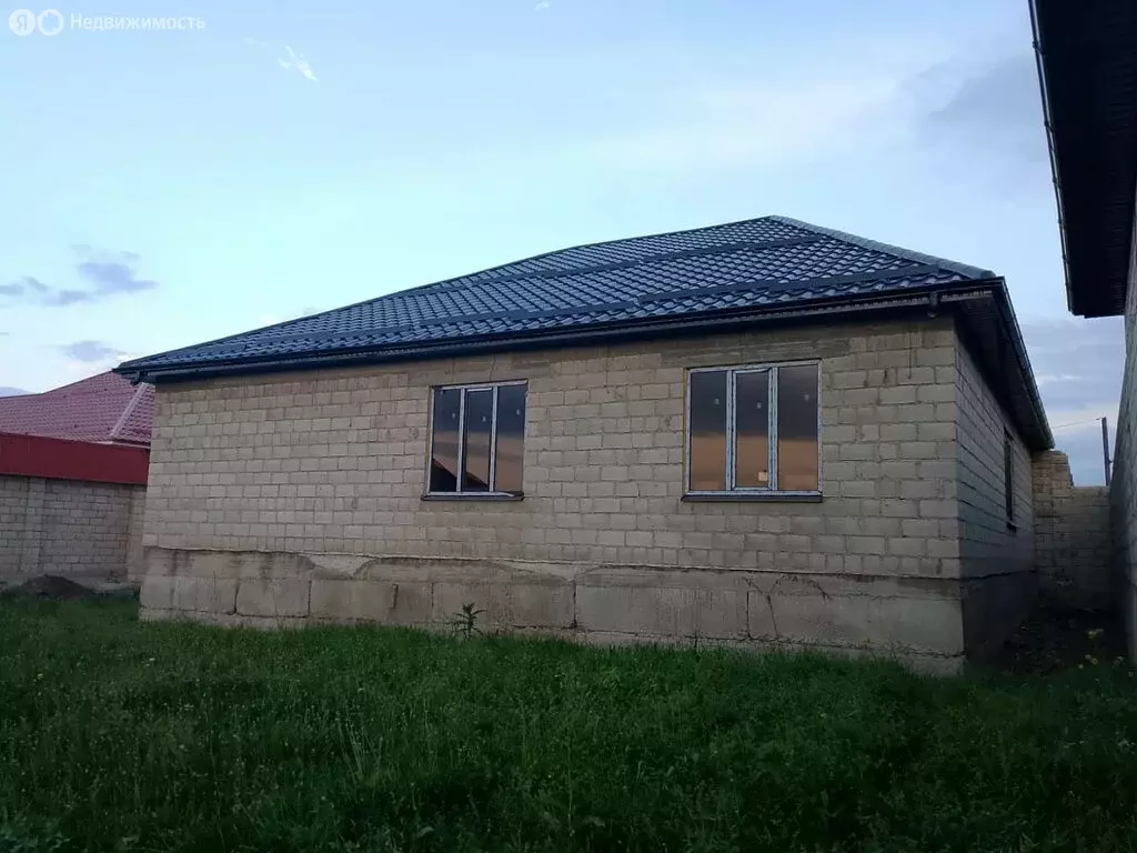 Дом в село Чегем-Второй, улица Казанокова (188.87 м) - Фото 1