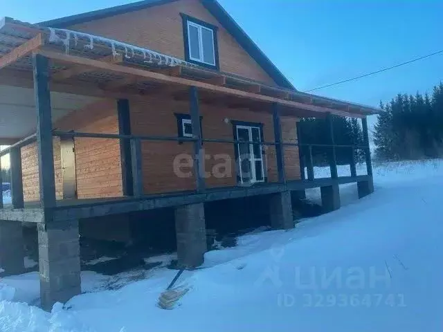 Дом в Башкортостан, Иглинский район, Чуваш-Кубовский сельсовет, ... - Фото 1