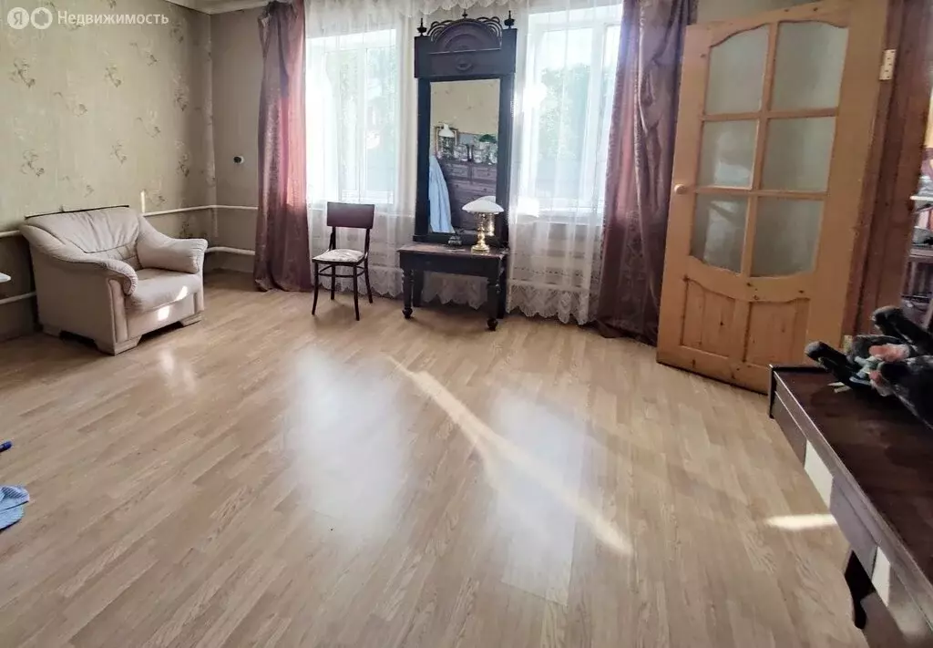 Дом в посёлок городского типа Глубокий, улица Иванова (98 м) - Фото 1