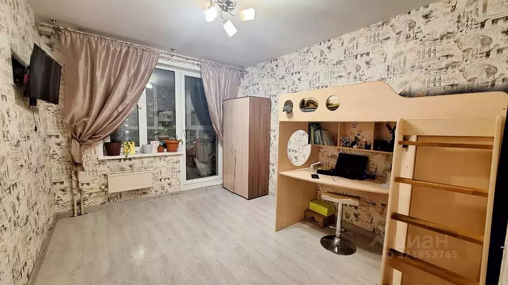 2-к кв. Красноярский край, Красноярск Лесопарковая ул., 27 (46.5 м) - Фото 1