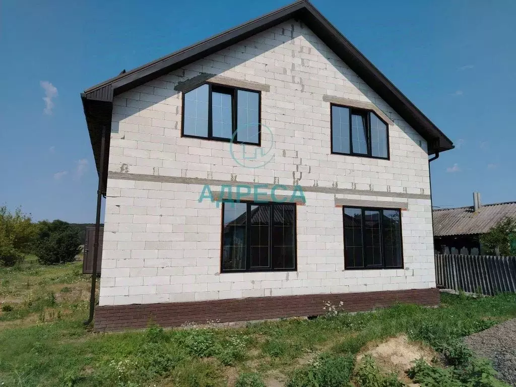 Дом в Белгородская область, Поселок Чернянка городское поселение, ... - Фото 1