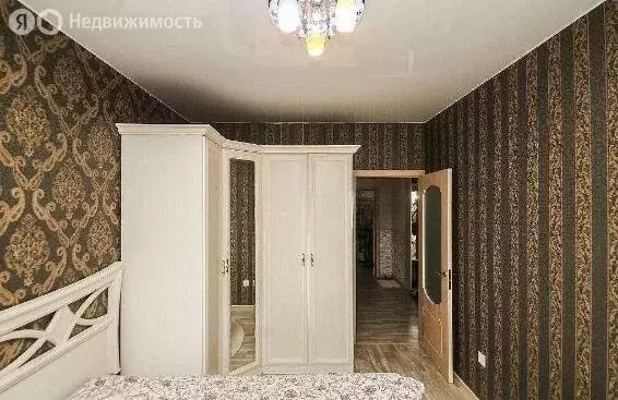 2-комнатная квартира: Тюмень, Верхнетарманская улица, 1 (54.9 м) - Фото 0