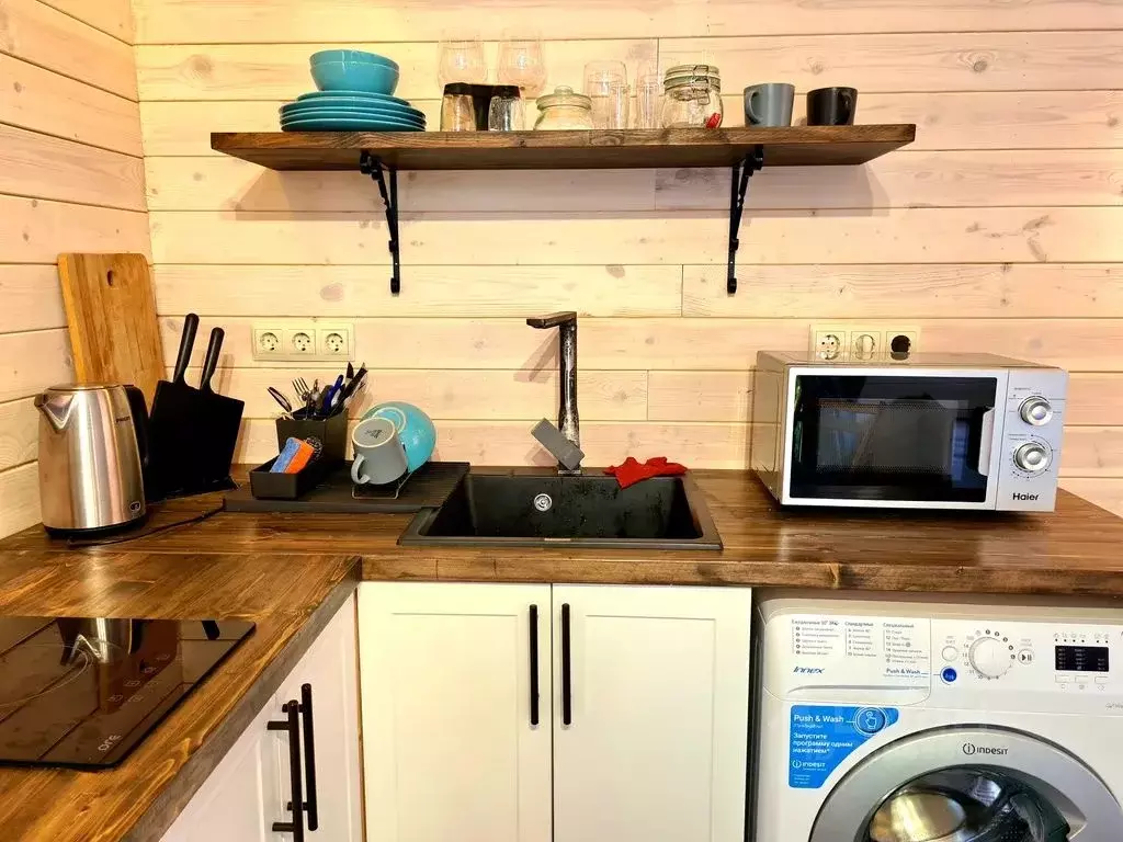 Дом в Краснодарский край, Сочи Красная Поляна пгт, ул. Защитников ... - Фото 2