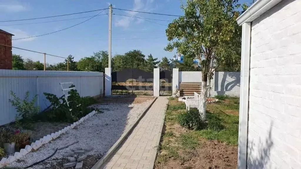 Дом в Краснодарский край, Щербиновский район, с. Глафировка  (60 м) - Фото 1