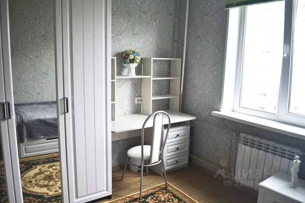 Комната Нижегородская область, Нижний Новгород ул. Пугачева, 17 - Фото 2